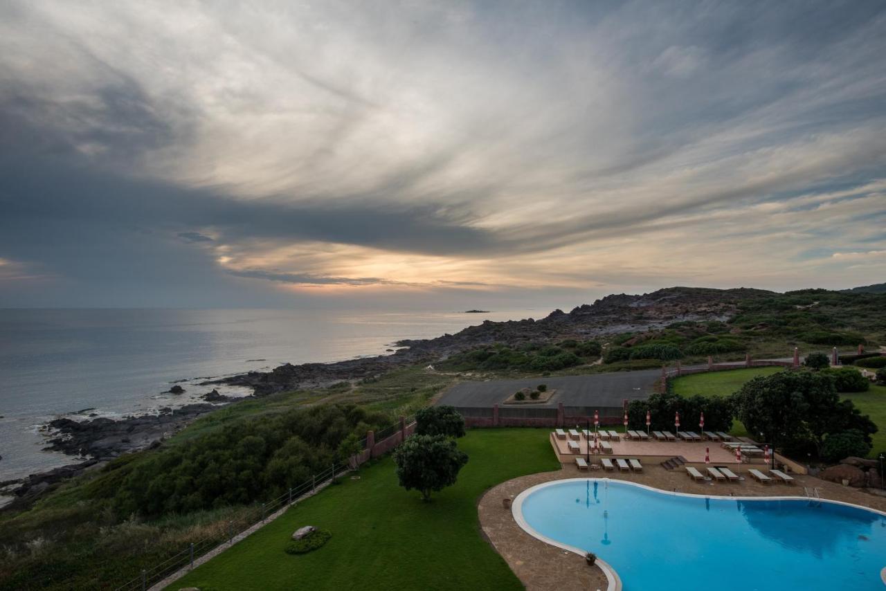 Hotel Lido Degli Spagnoli Wellness & Spa Portoscuso Ngoại thất bức ảnh
