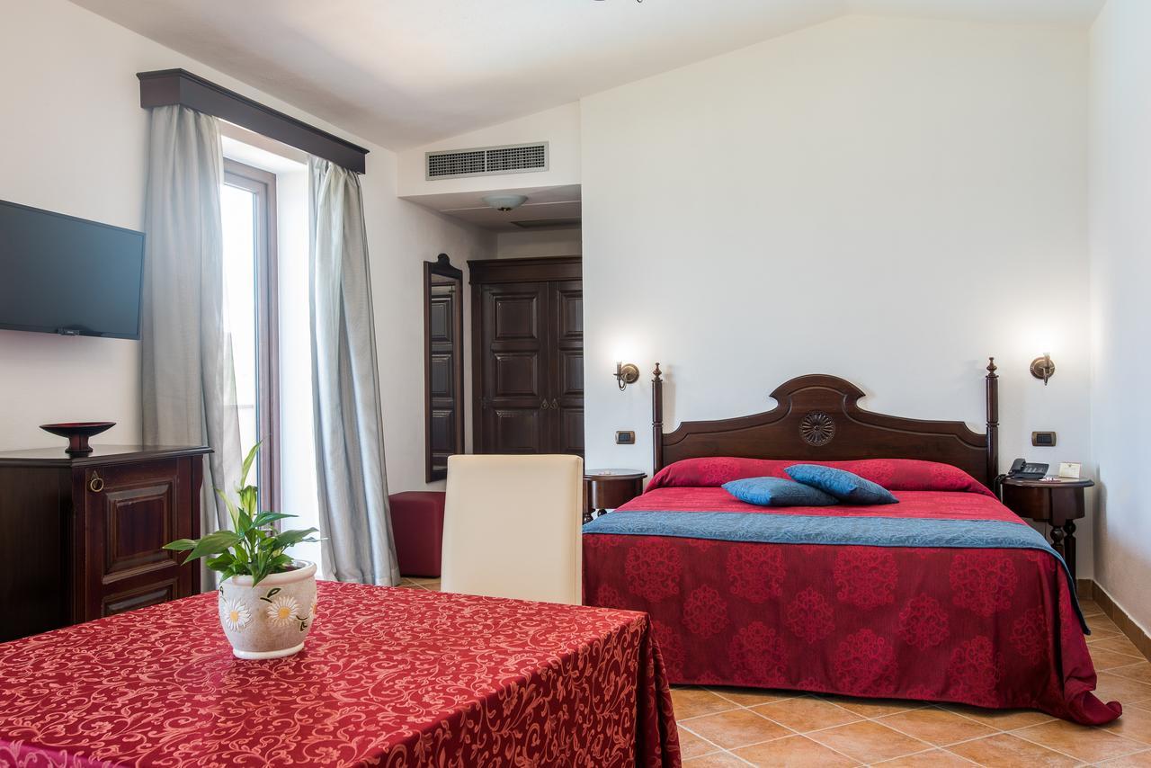 Hotel Lido Degli Spagnoli Wellness & Spa Portoscuso Ngoại thất bức ảnh